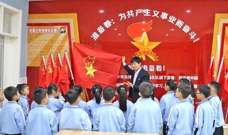 胡适的妻子江东秀无才艺脾气又坏，为何还能搞定男神胡适？游戏画面